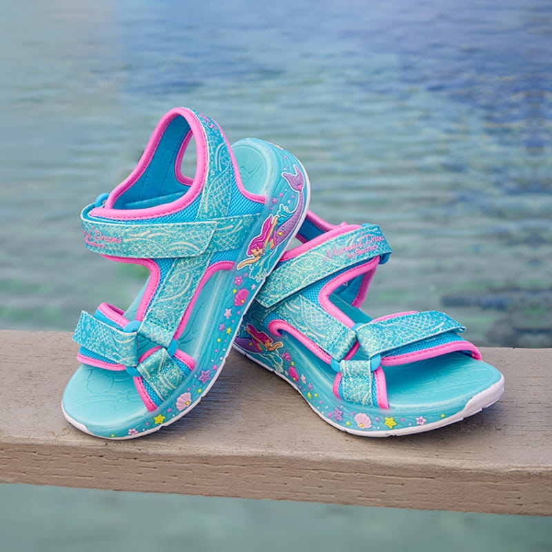 <center><b><br>Skechers</center></b></br>