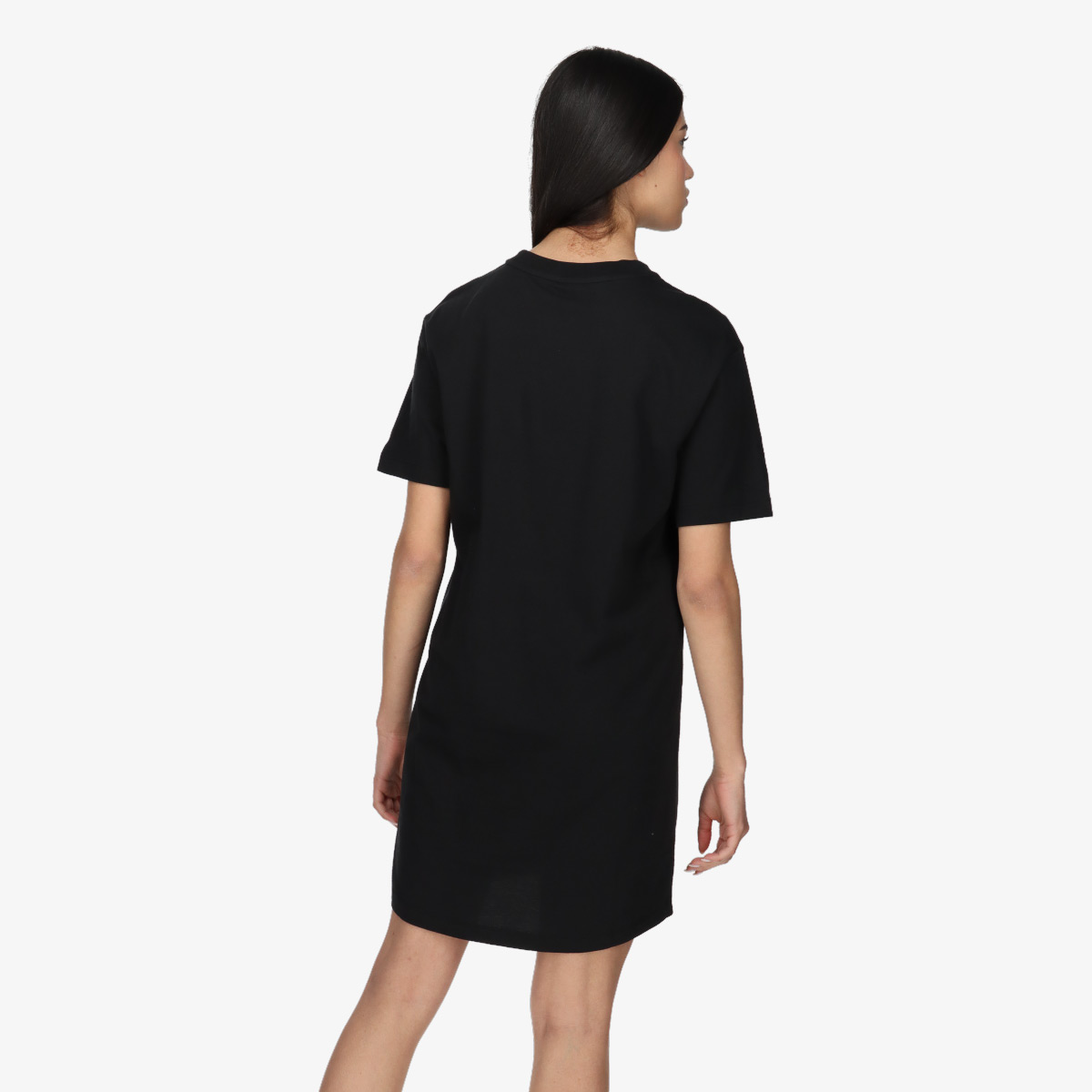 Nike Sportswear Essential