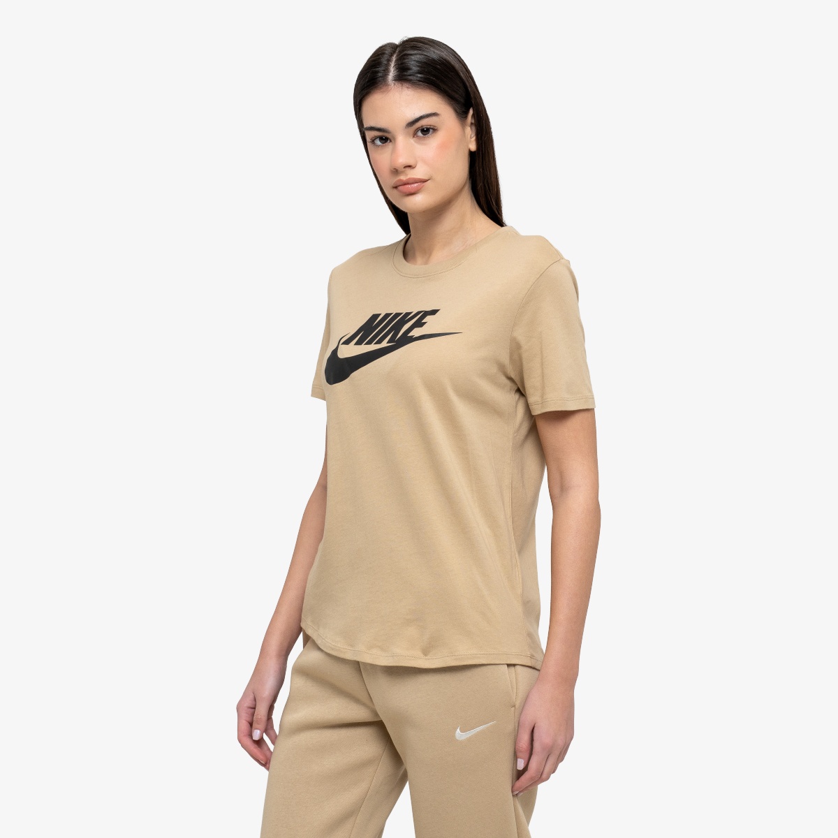 Nike Sportswear Essential
