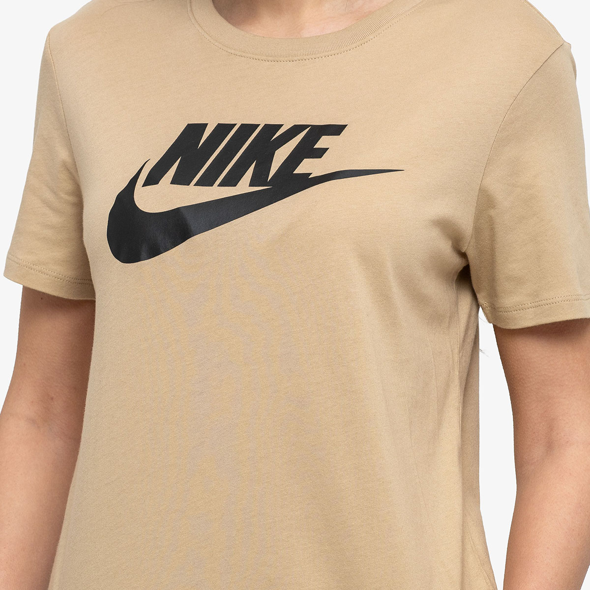 Nike Sportswear Essential