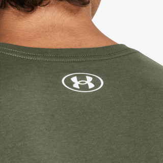 Under Armour Camo Chest Stripe 