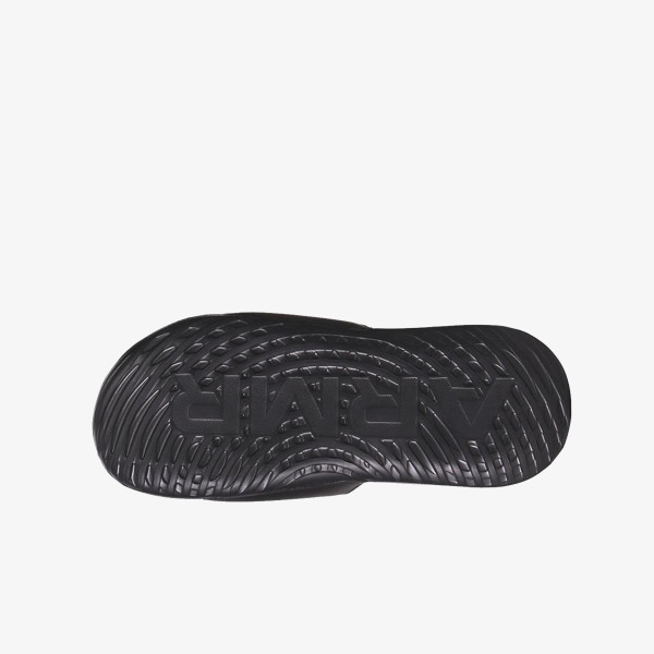 Under Armour UA B IGNITE SELECT 