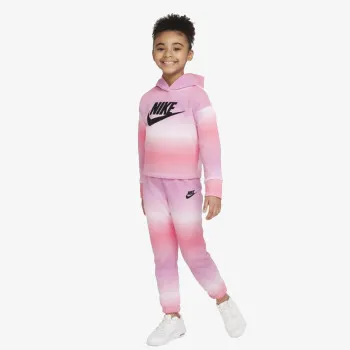 NIKE Club 