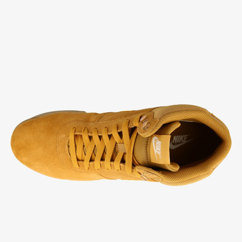 nike hoodland suede