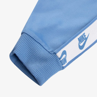Nike NKN FULL ZIP SET WITH LOGO TAP 
