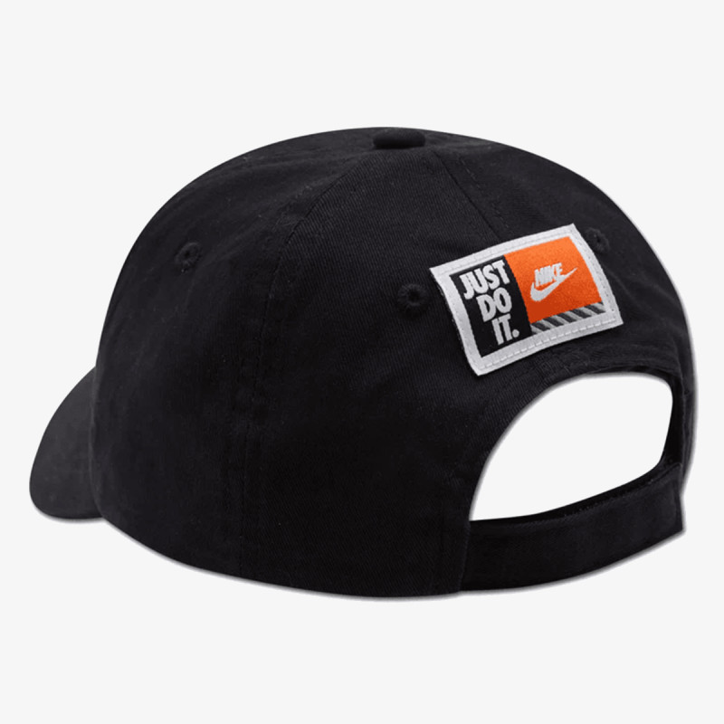 Nike Club 