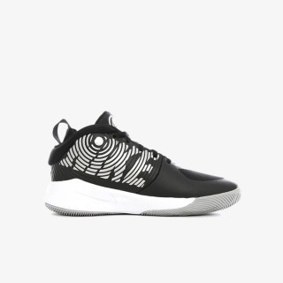 Nike TEAM HUSTLE D9 