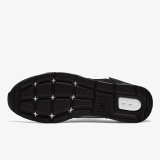 Nike NIKE VENTURE RUNNER 