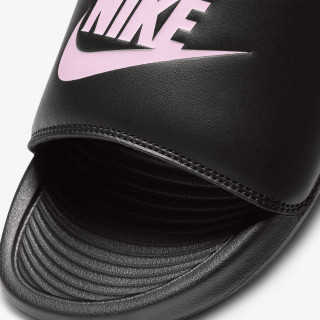 Nike W NIKE VICTORI ONE SLIDE 