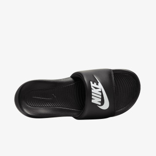 Nike VICTORI ONE 