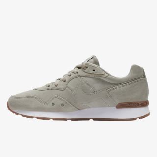 Nike NIKE VENTURE RUNNER SUEDE 