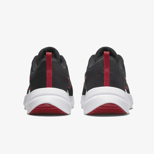 Nike DOWNSHIFTER 