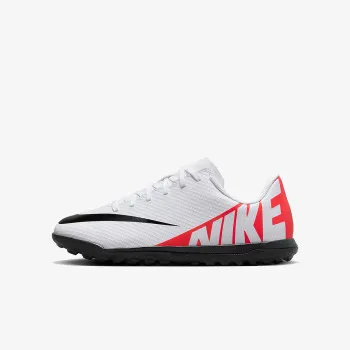 NIKE Mercurial Vapor 15 Club TF 