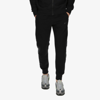 Nike Essential 