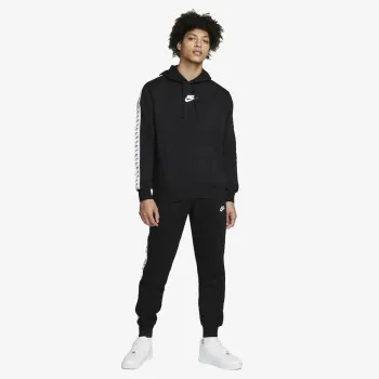 NIKE Essential 