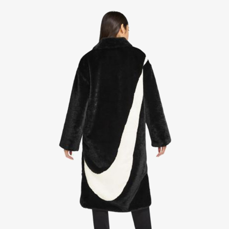 Nike Sportswear Plush 