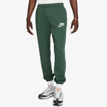 NIKE Club Fleece+ 
