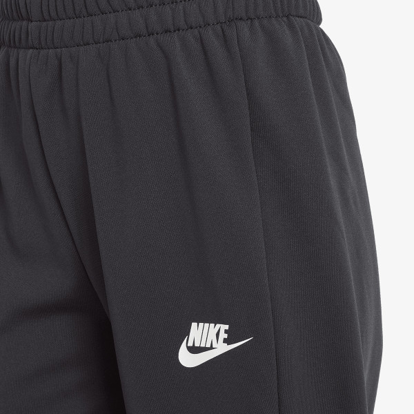 Nike Sportswear Club 