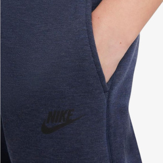 Nike Tech Fleece 