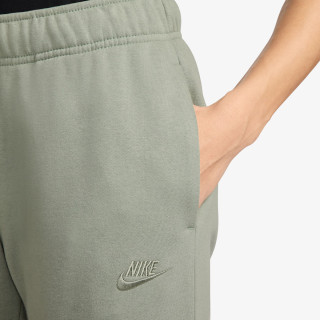 Nike Sportswear Club 