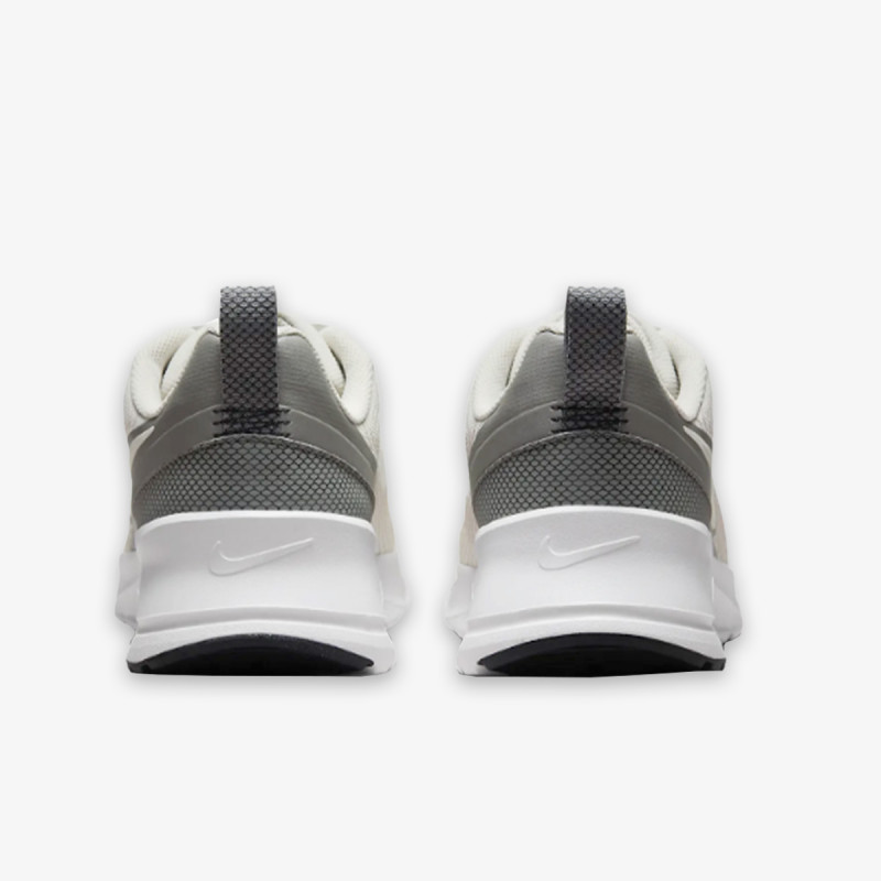 Nike AIR MAX NUAXIS WTR 