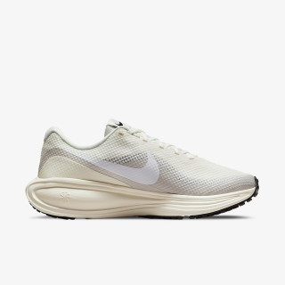 Nike W NIKE REVOLUTION 8 