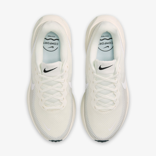 Nike W NIKE REVOLUTION 8 