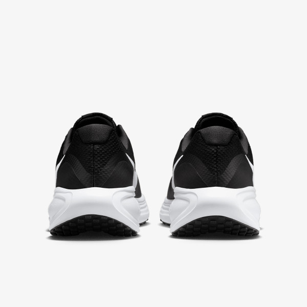 Nike NIKE REVOLUTION 8 