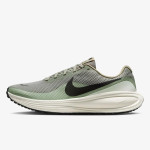 Nike NIKE REVOLUTION 8 