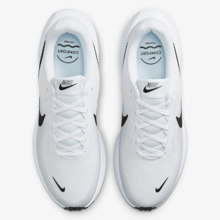 Nike NIKE REVOLUTION 8 