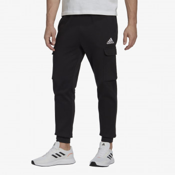 adidas ESSENTIALS 