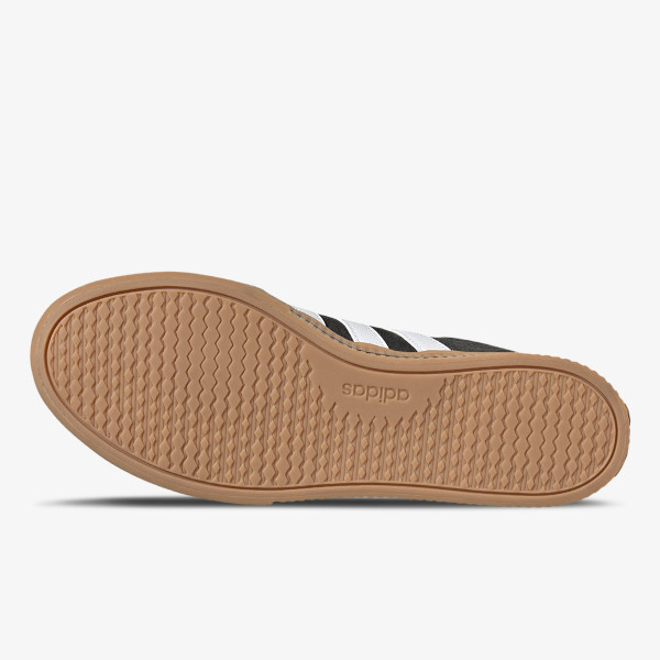 adidas Daily 3.0 