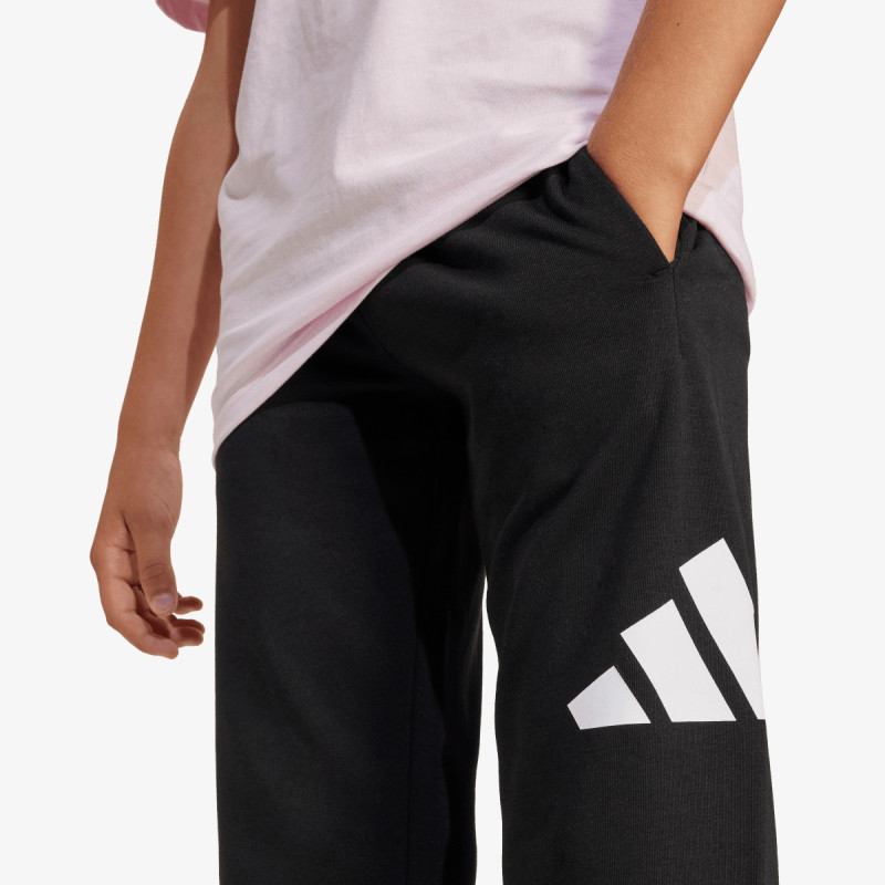 adidas Big logo 