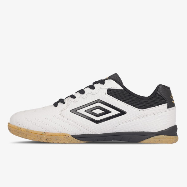 Umbro PIVOT IC 