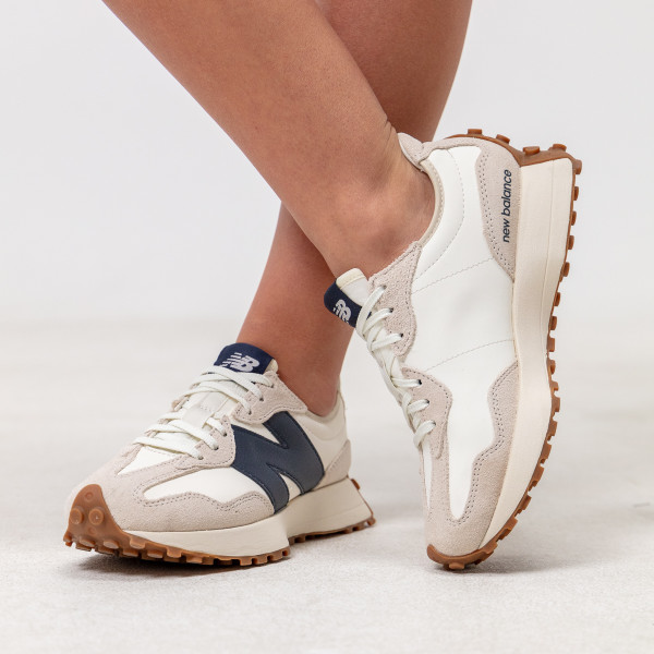New Balance W 327 