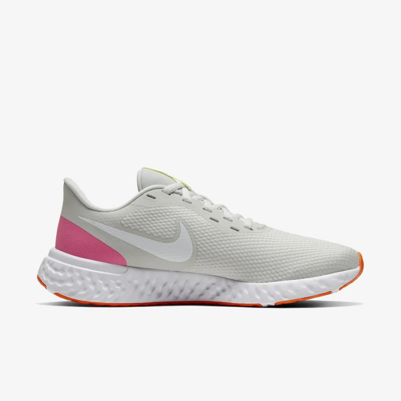 NIKE WMNS NIKE REVOLUTION 5